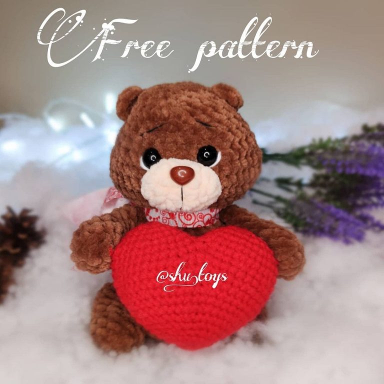 Amigurumi Bear With a Heart Free Pattern